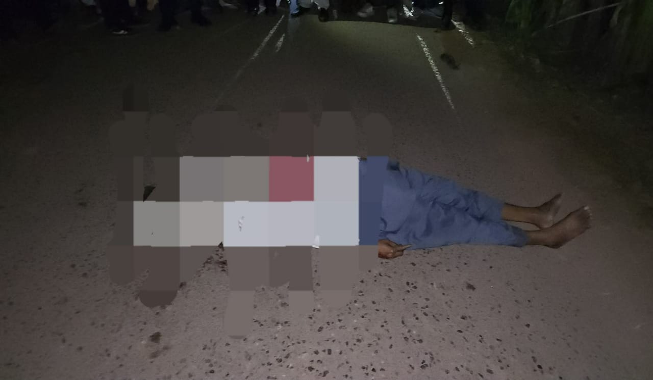 লক্ষ্মীপুরে আধিপত্য বিস্তারকে কেন্দ্র করে বিএনপি নেতাকে কুপিয়ে হত্যা